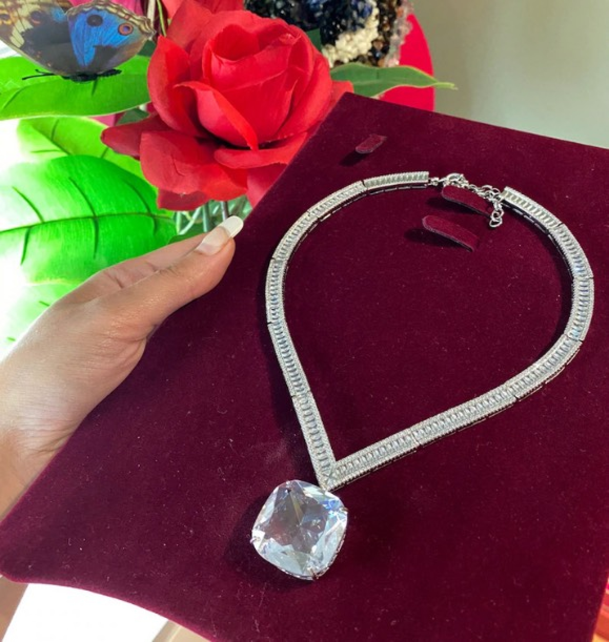 crystal choker