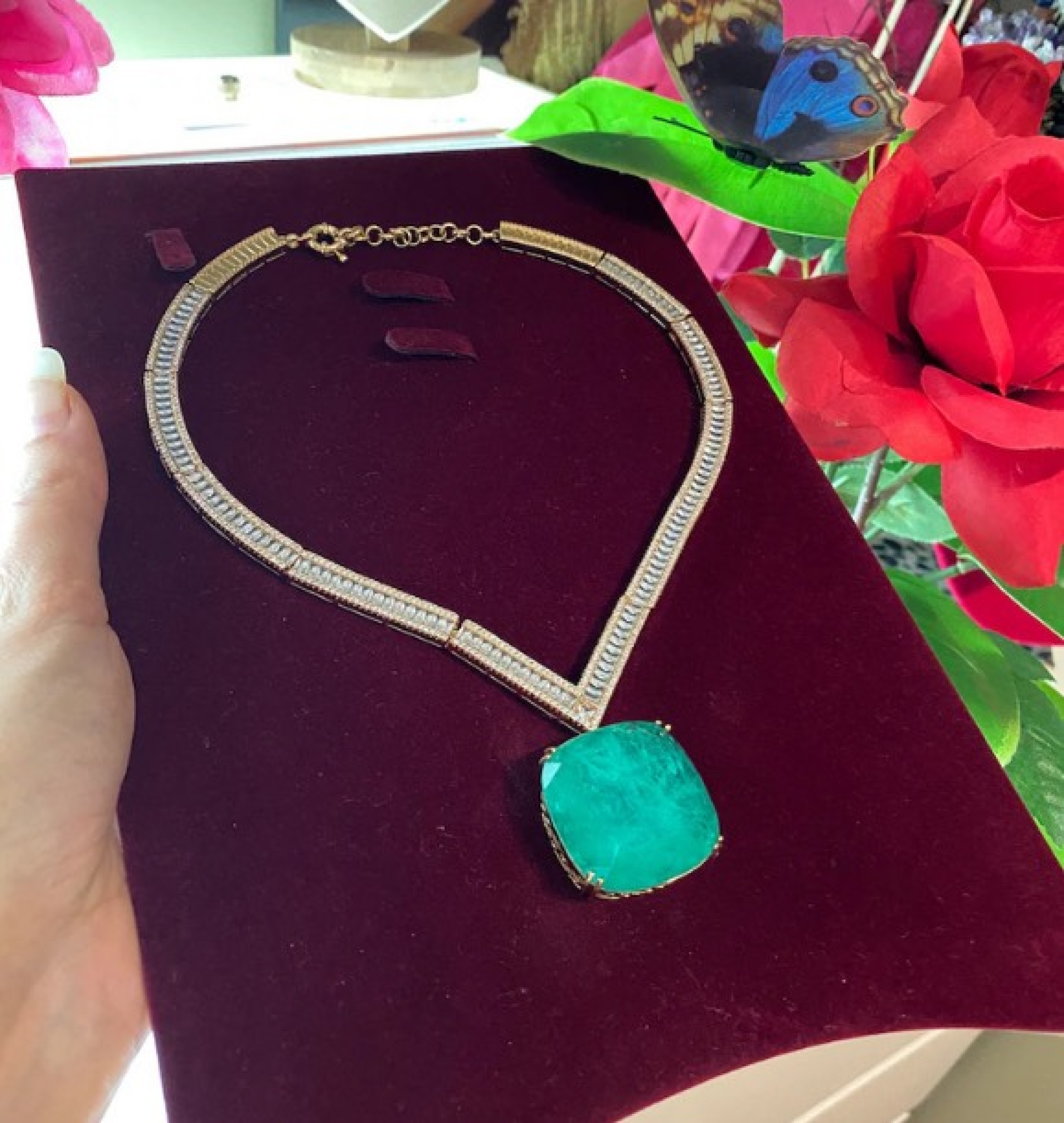 emerald choker