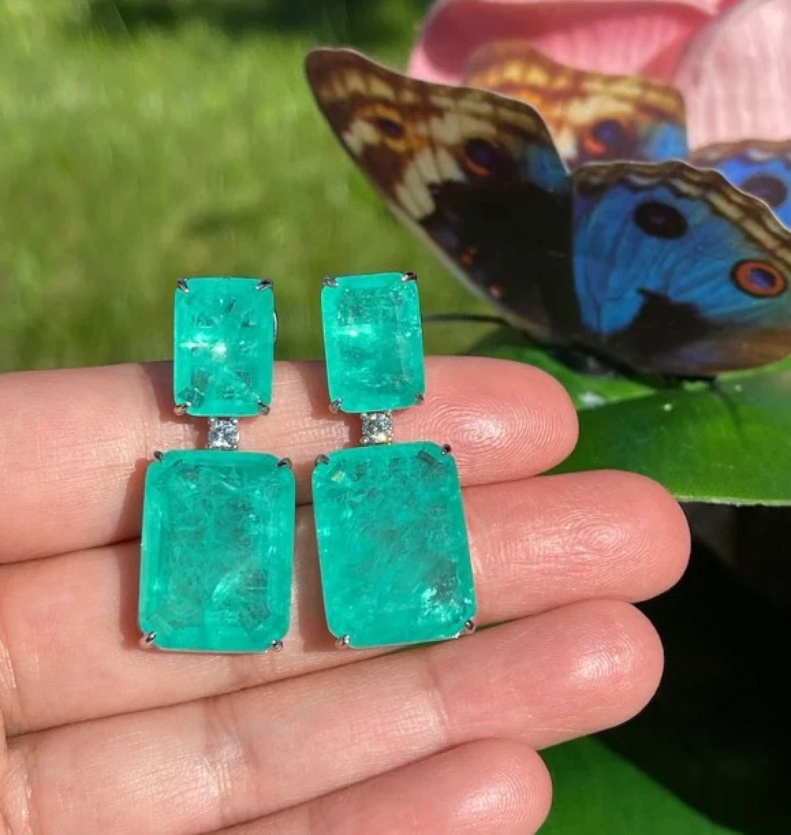 emerald earrings