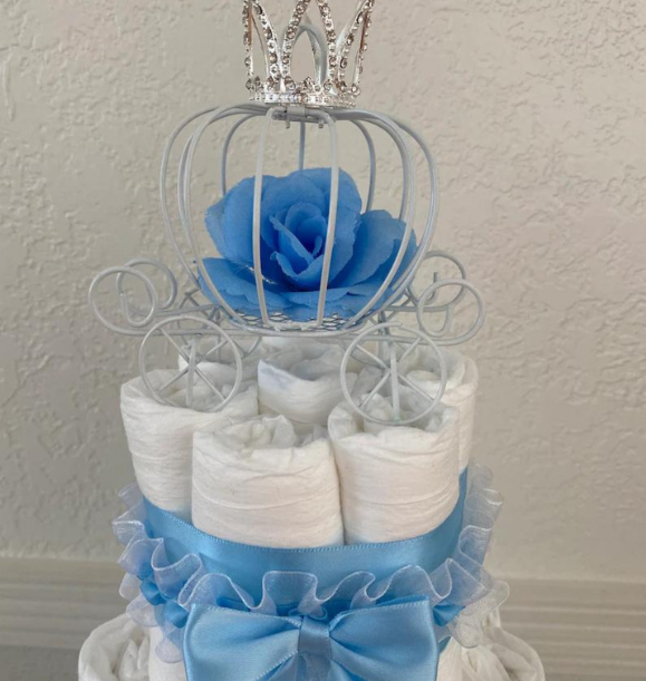 carriage diaper cake