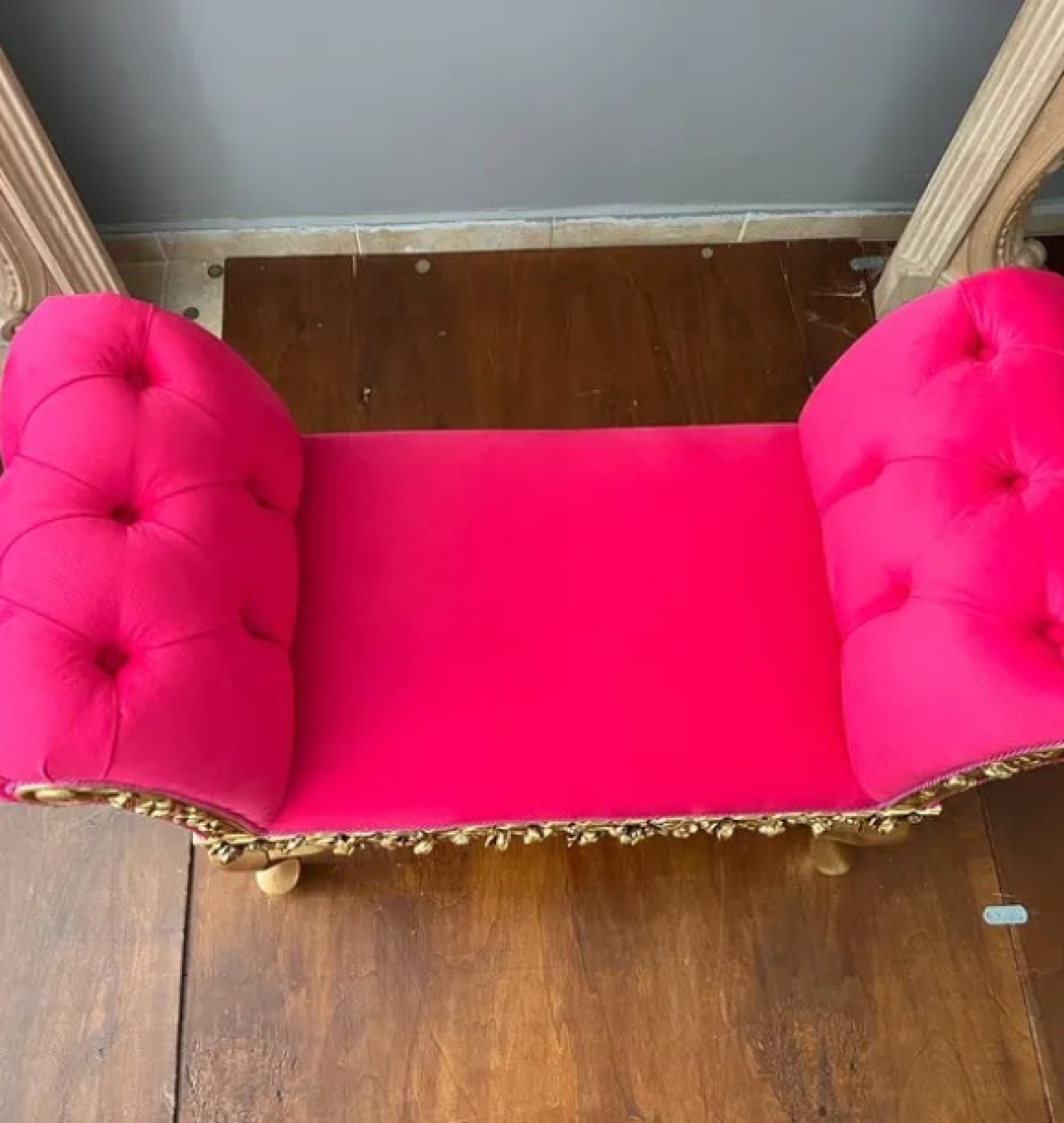 magenta bench
