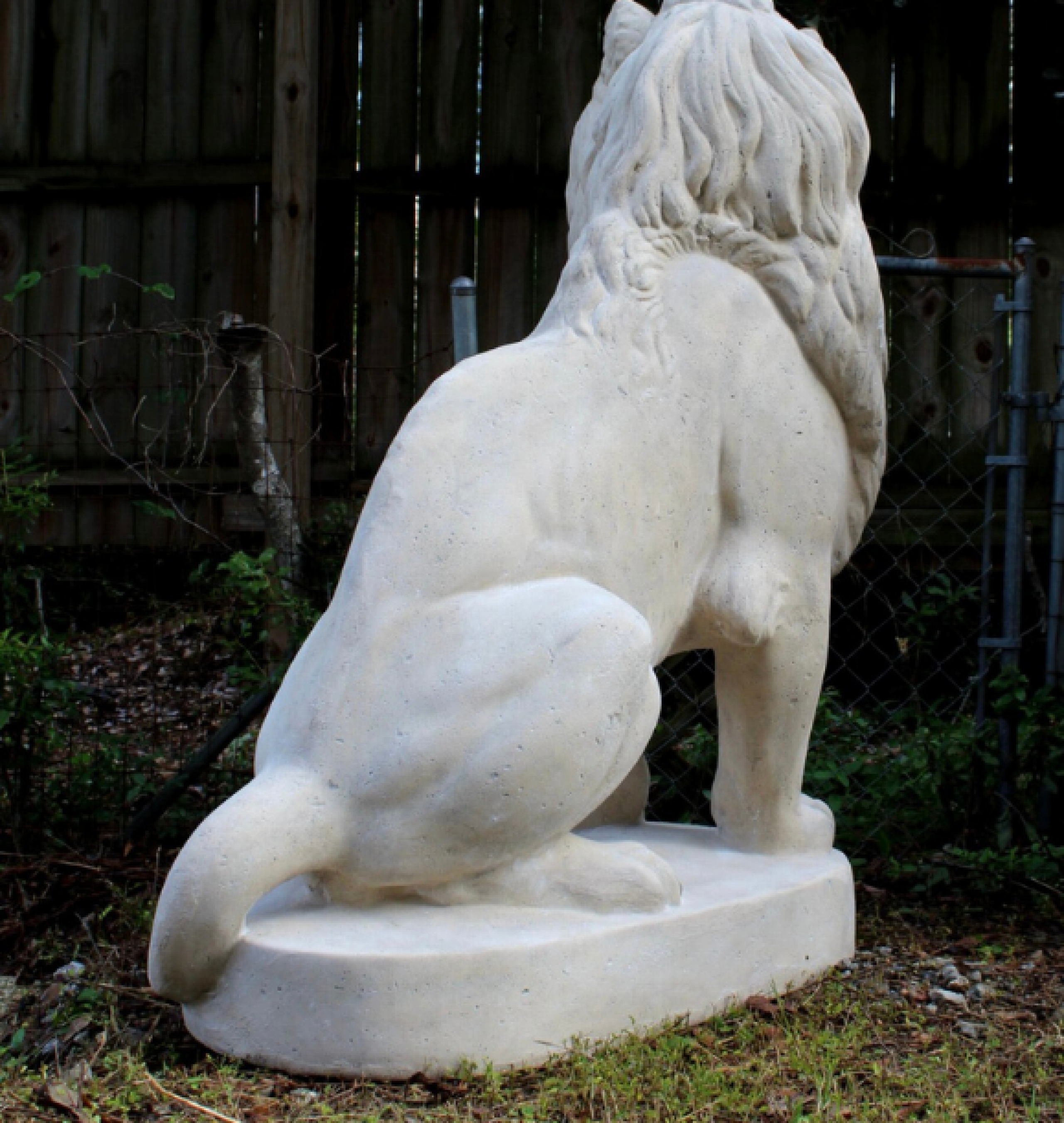 lion statues