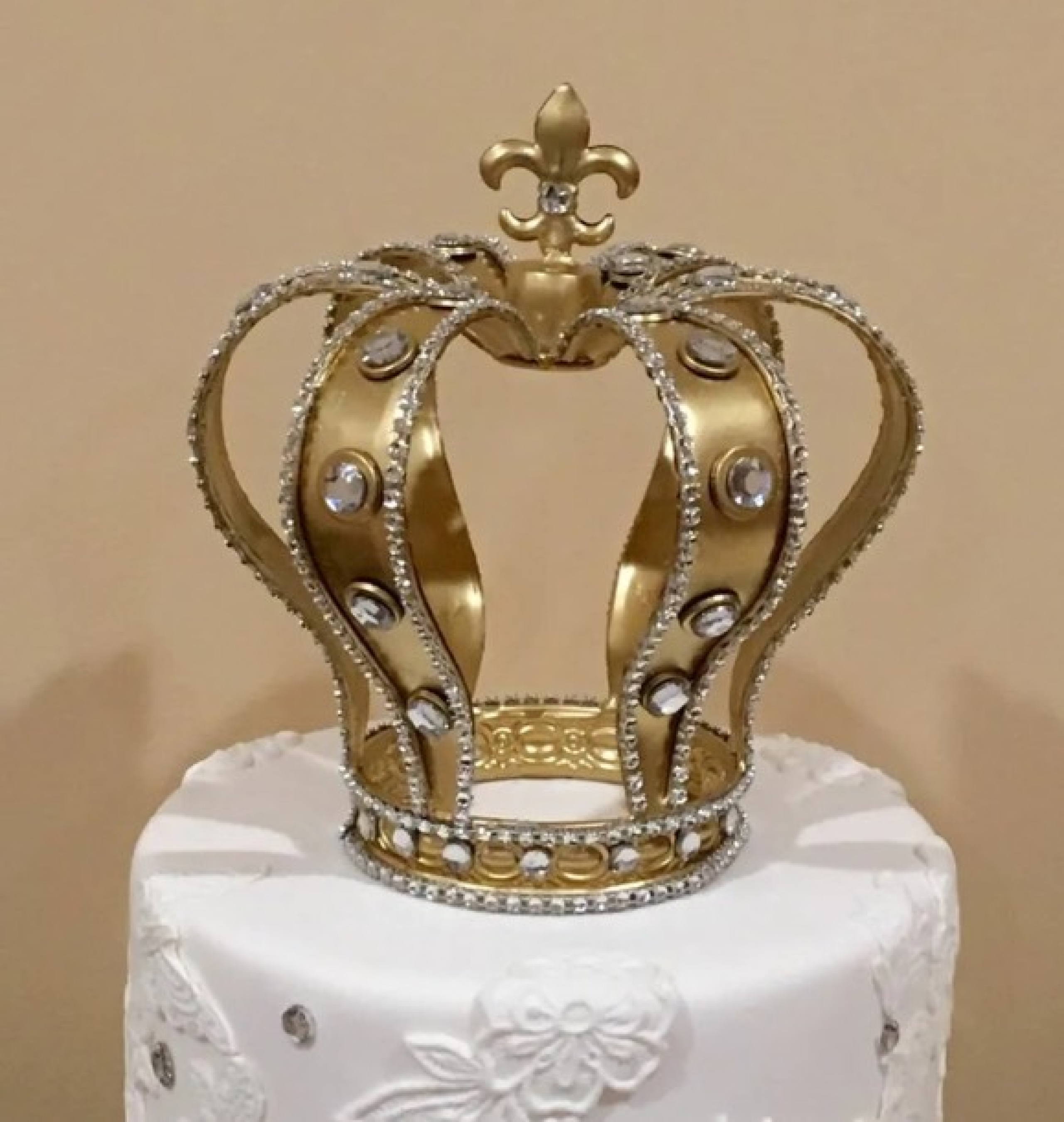 crown topper