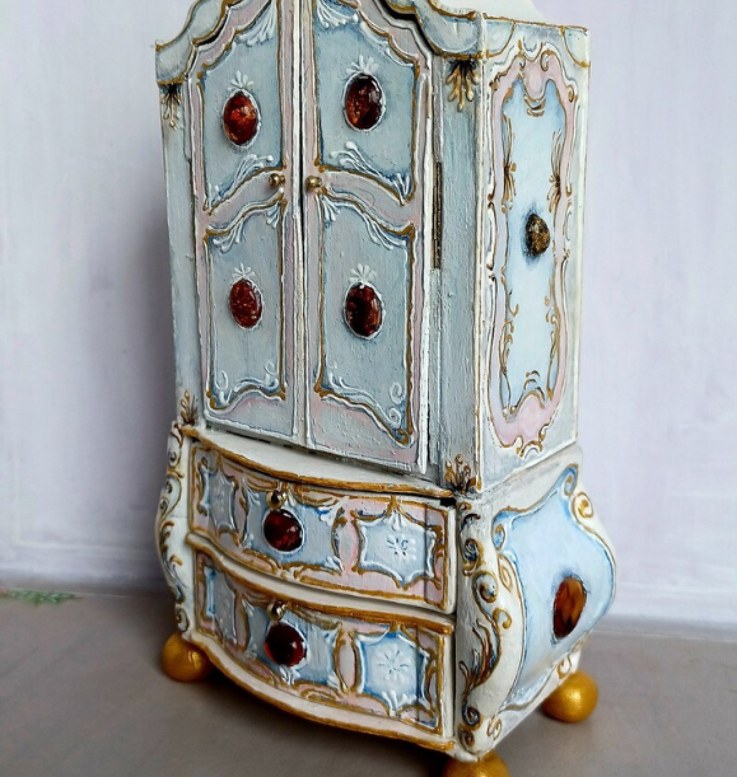 doll wardrobe