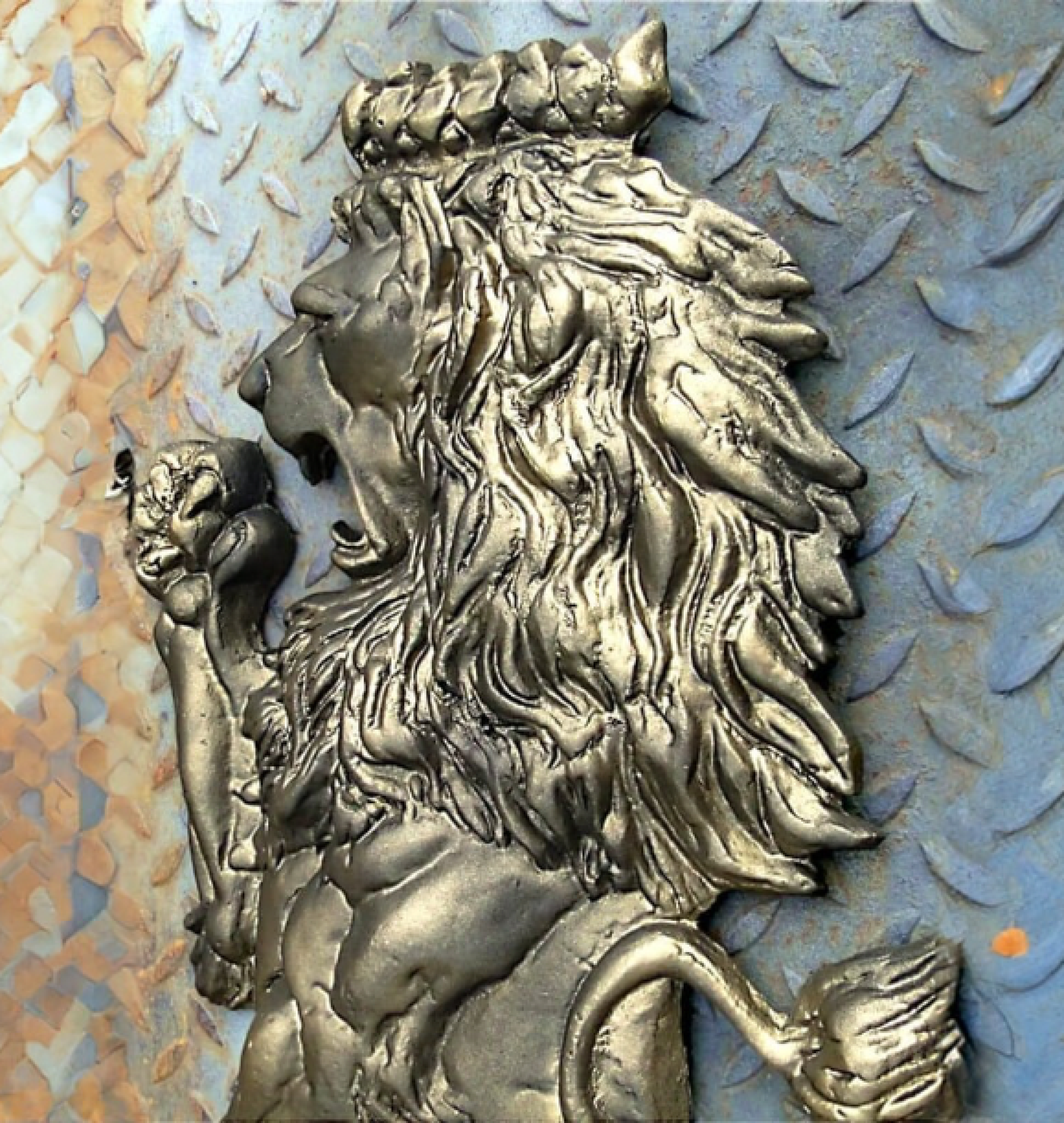 lion crest