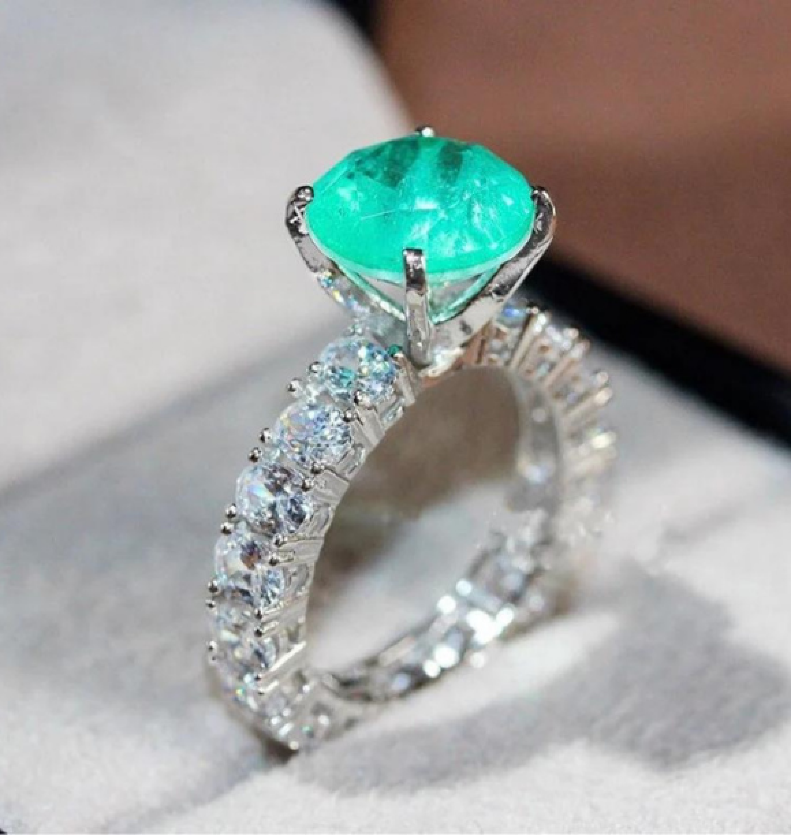 emerald ring
