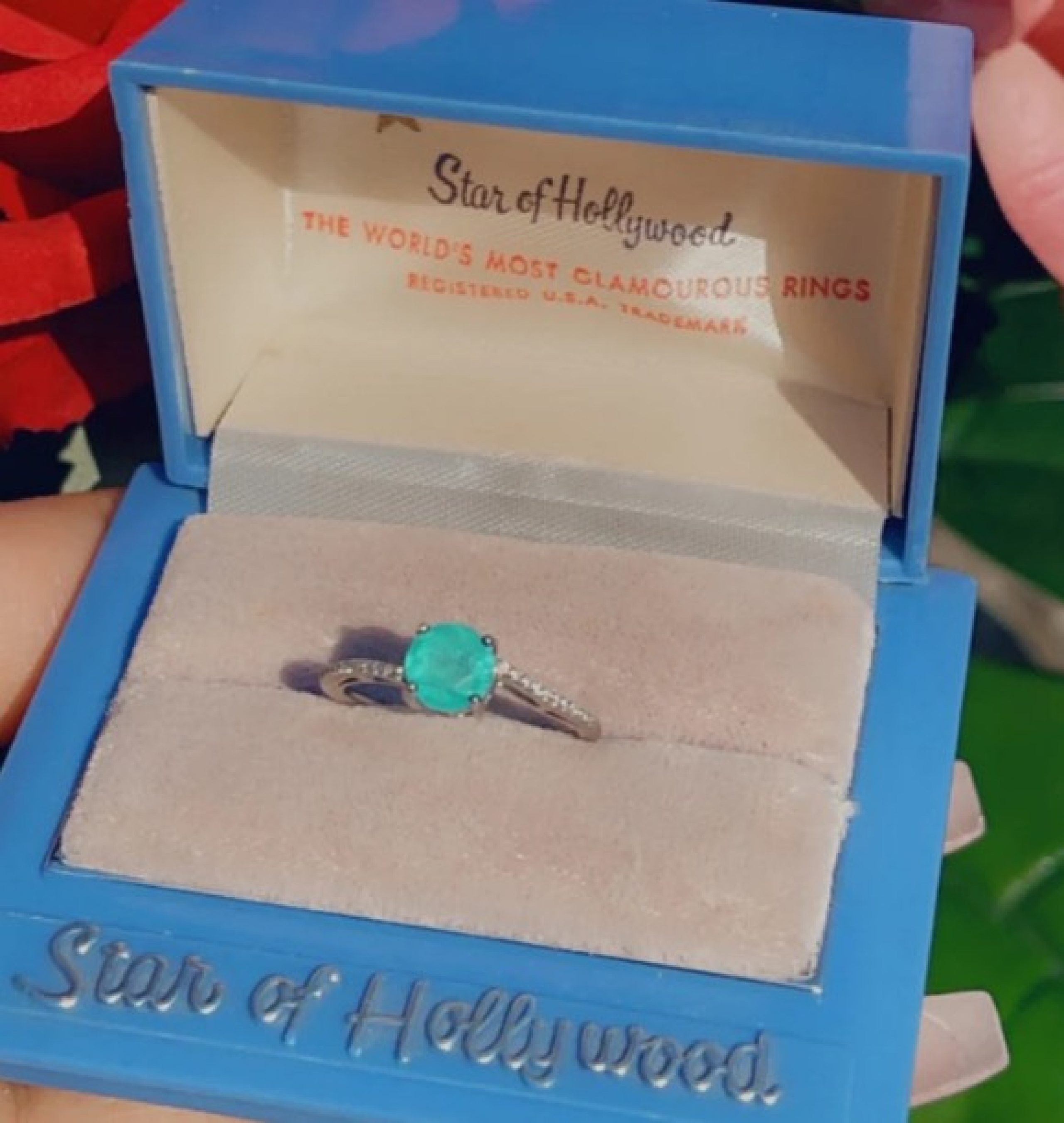 emerald ring