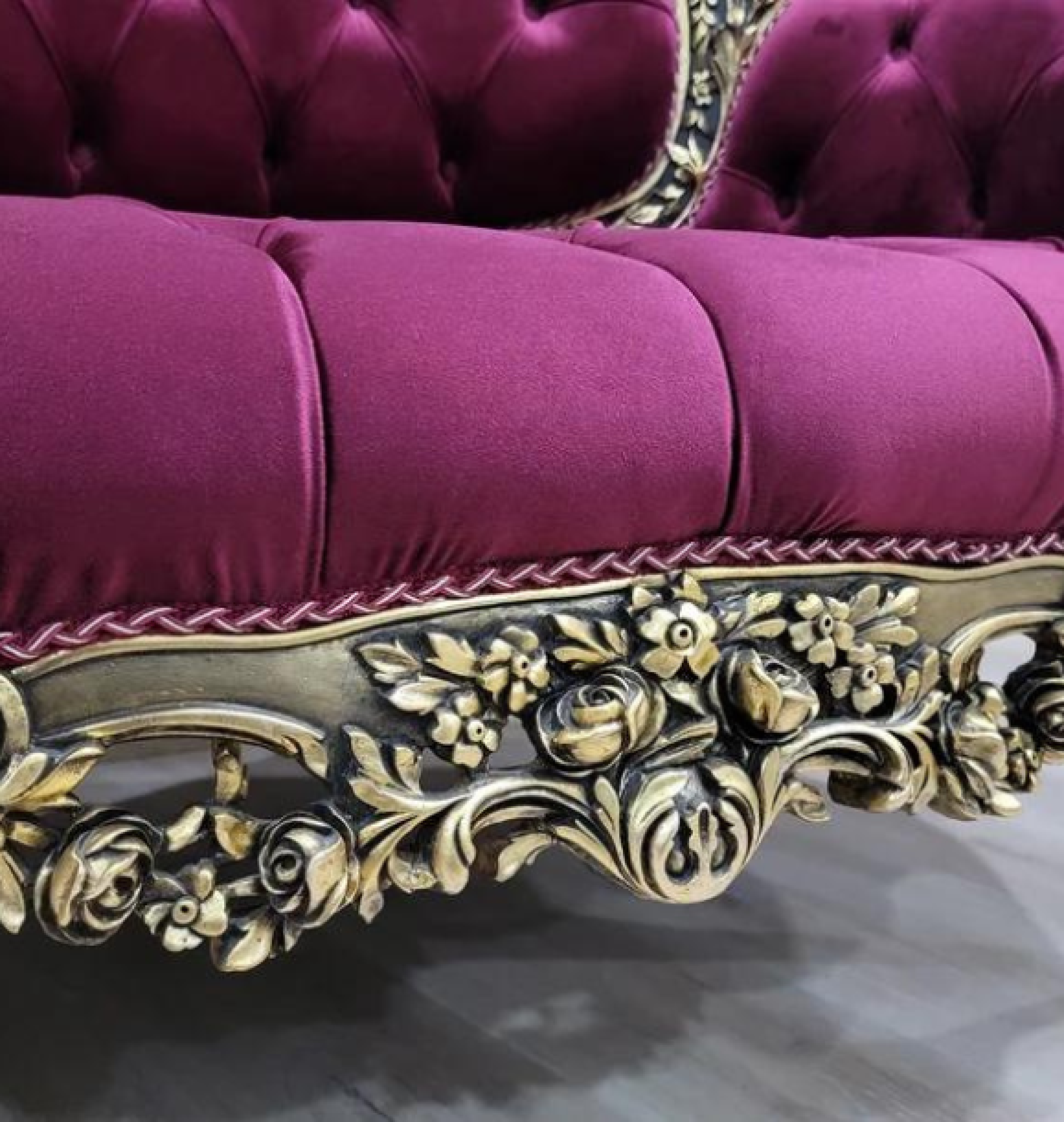 violet  settee