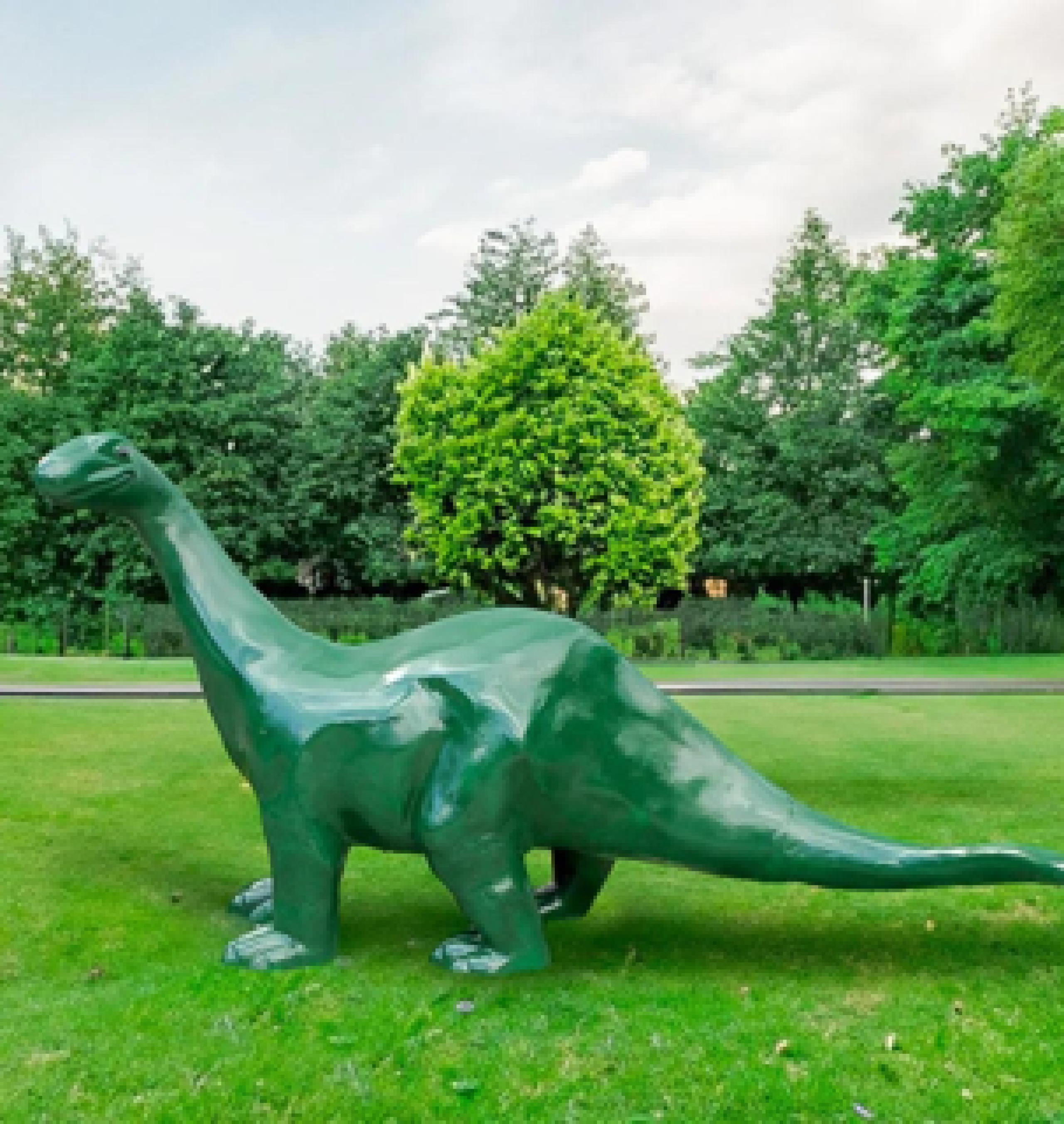 dinosaur statue