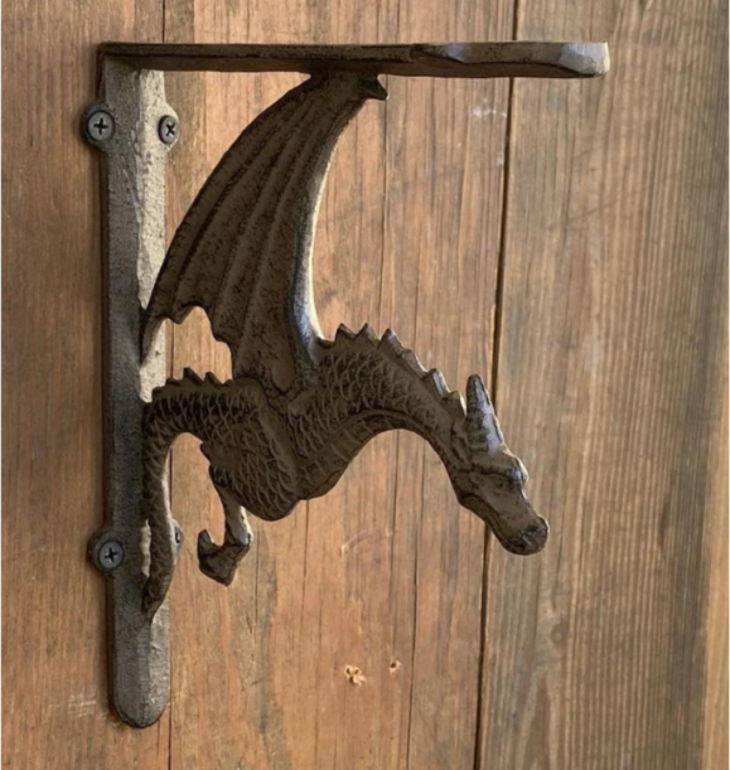 dragon decor