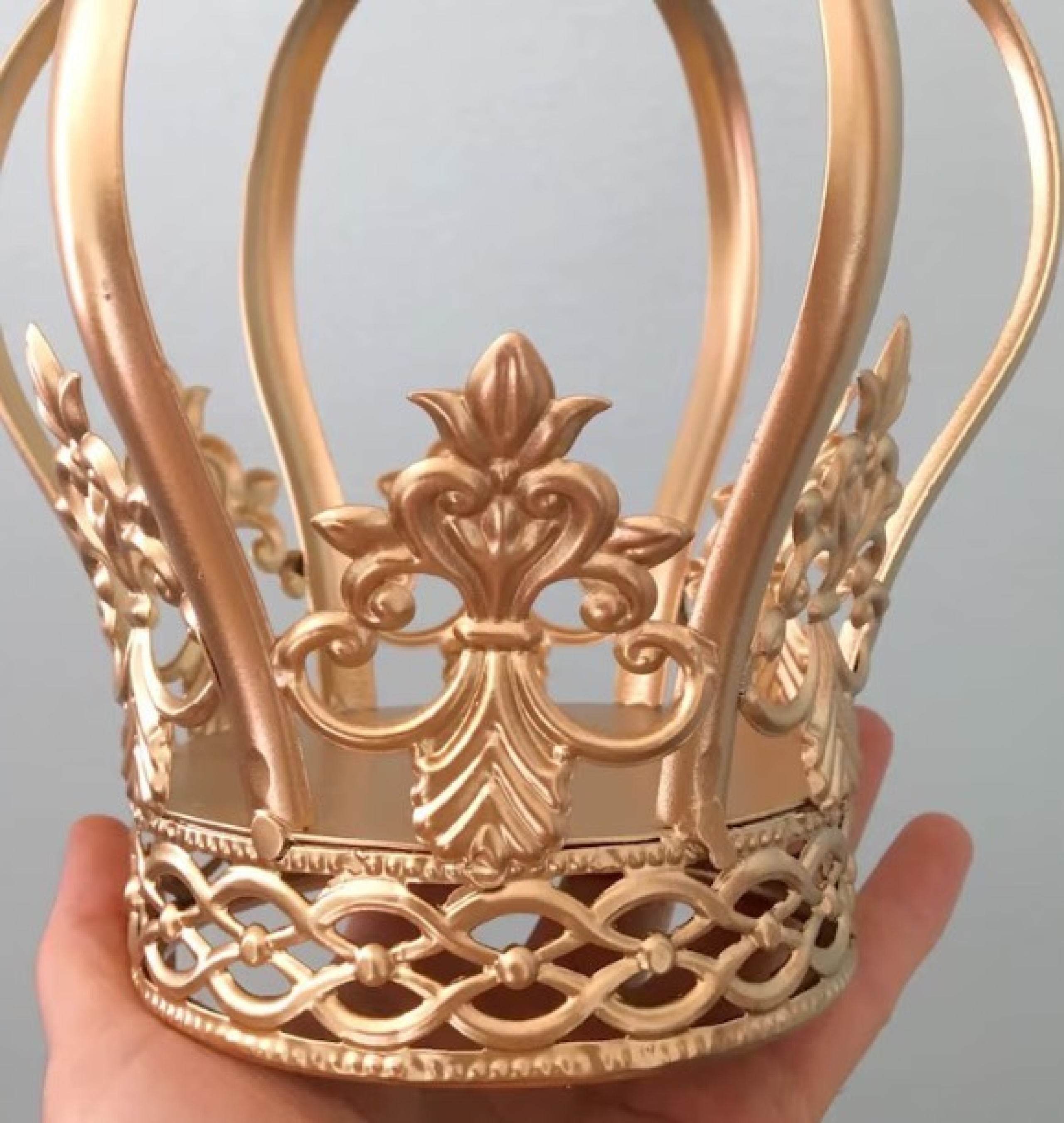 crown topper