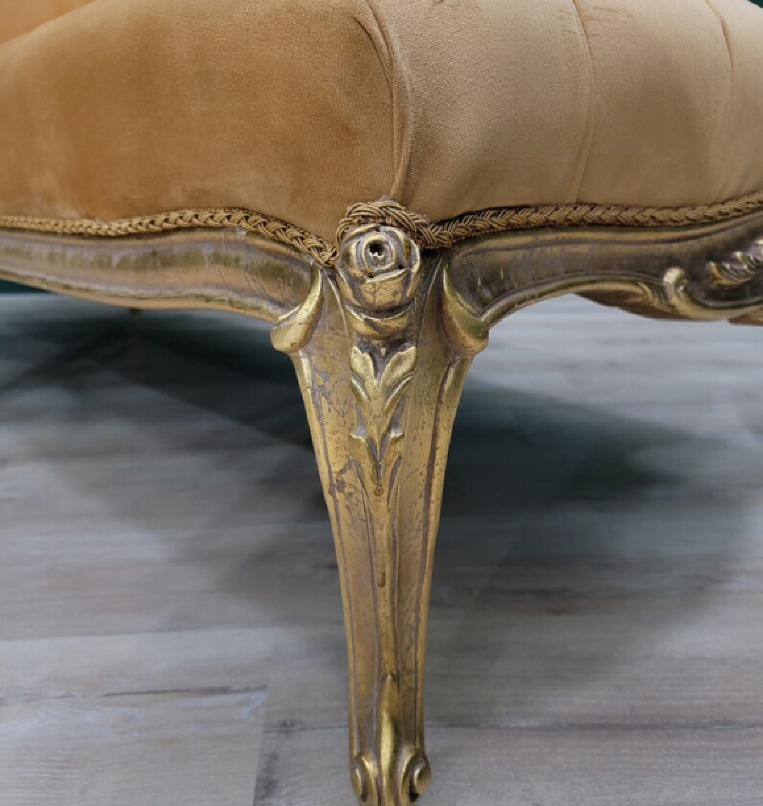 citrine chaise